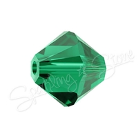 Swarovski 5328 Emerald (205)